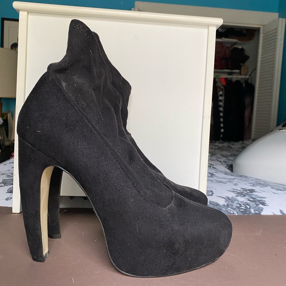 Black Platform Faux Suede Sock Boot Sz 10